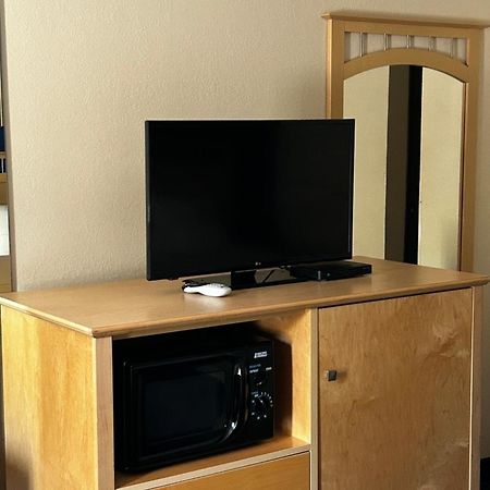 Ameristay Inn & Suites Waverly Luaran gambar