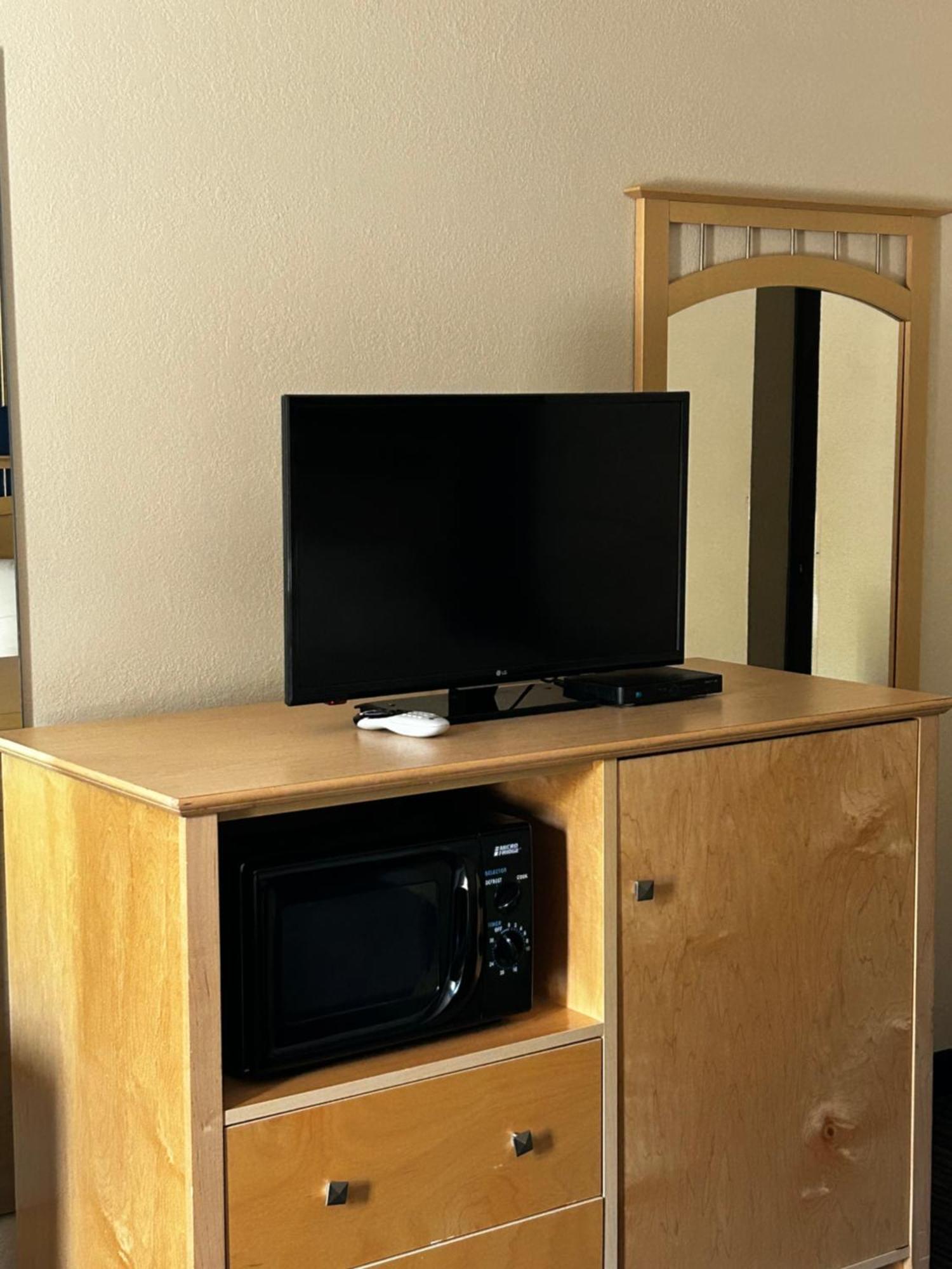 Ameristay Inn & Suites Waverly Luaran gambar